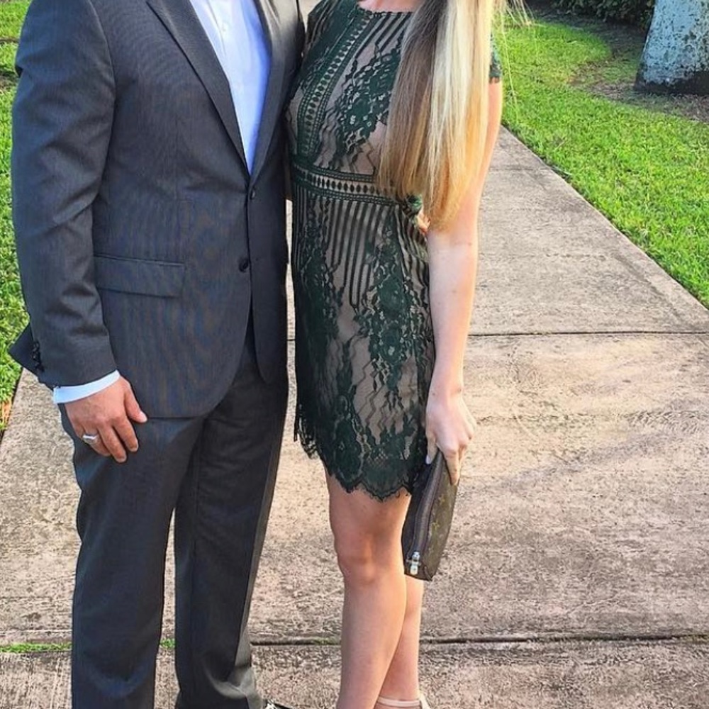Green and nude lace forever 21 dress